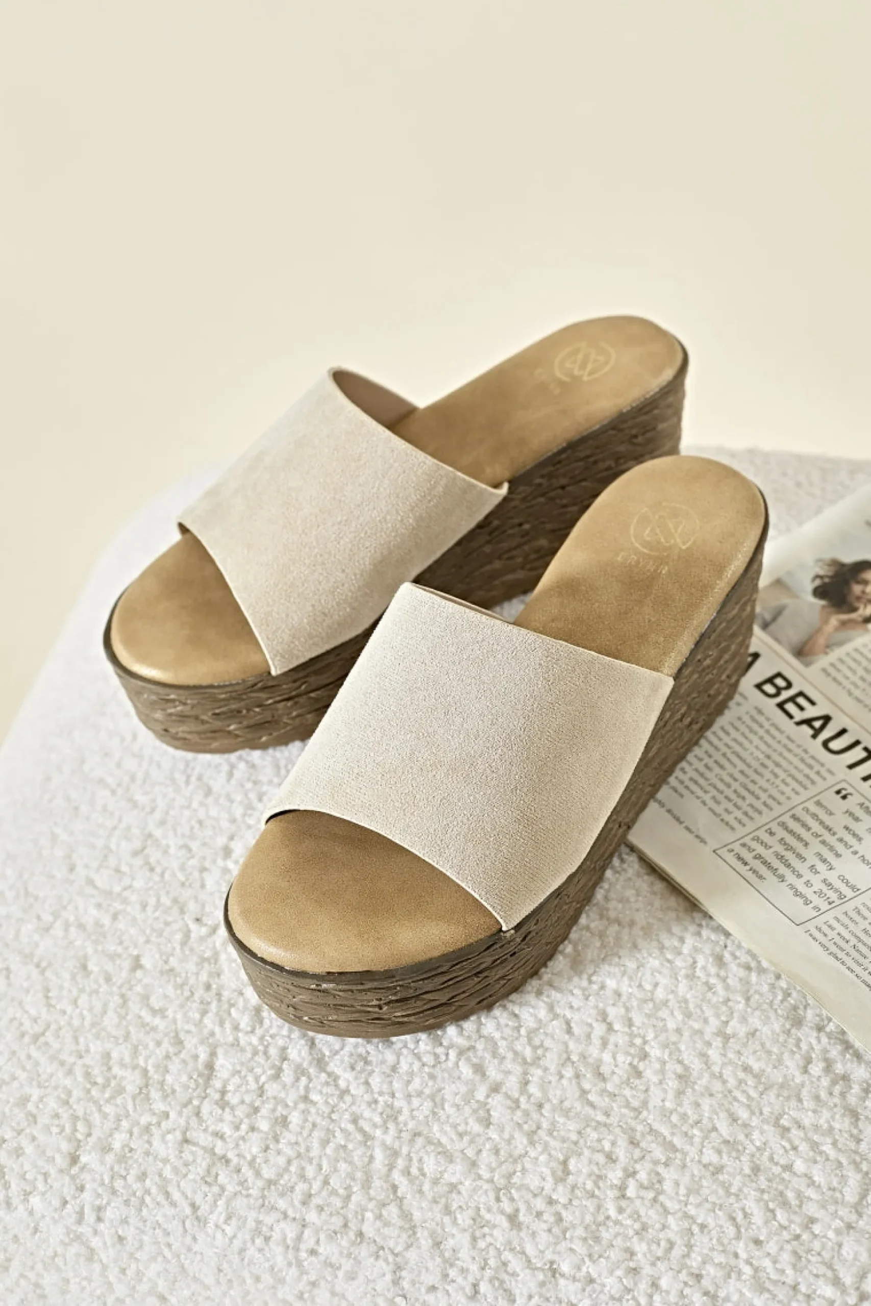 fl_sandal_beige_2.webp New * Fl-916 Sandal Beige