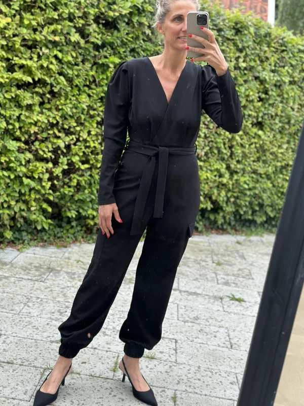 Hot Sisters Point Girl Cargo Ls Jumpsuit Black