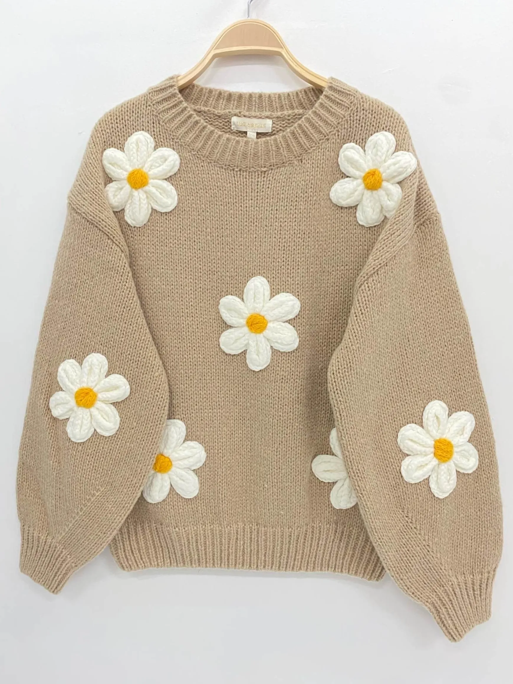 isa_margurit_pullover_med_0-1.webp Hot Gown Isa Margurit Pullover Med Handlavet Blomster Sand