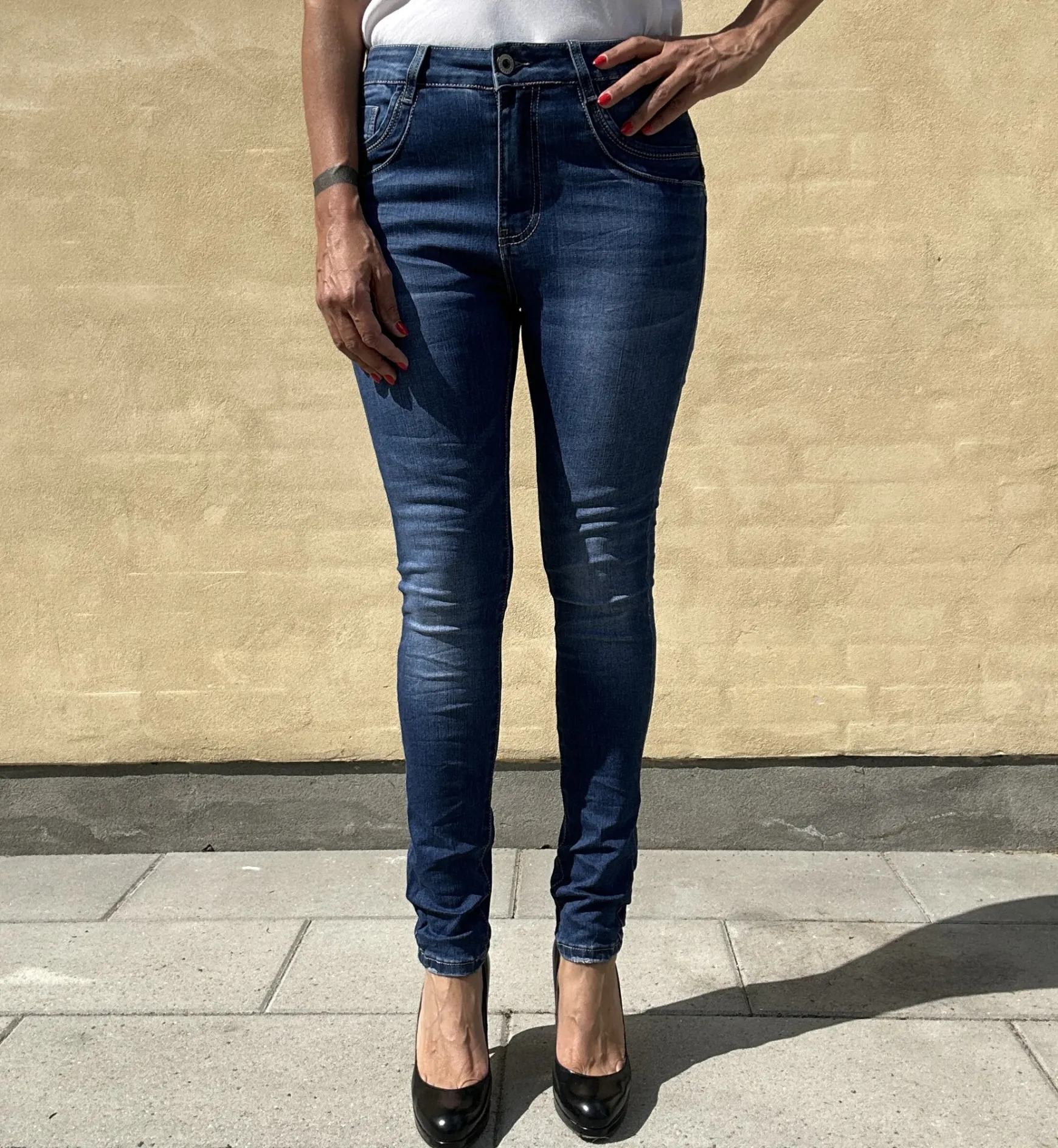 jewelly_jeans__mid_blue_0-1.webp Shop Jewelly jeans 22194 Mid Blue