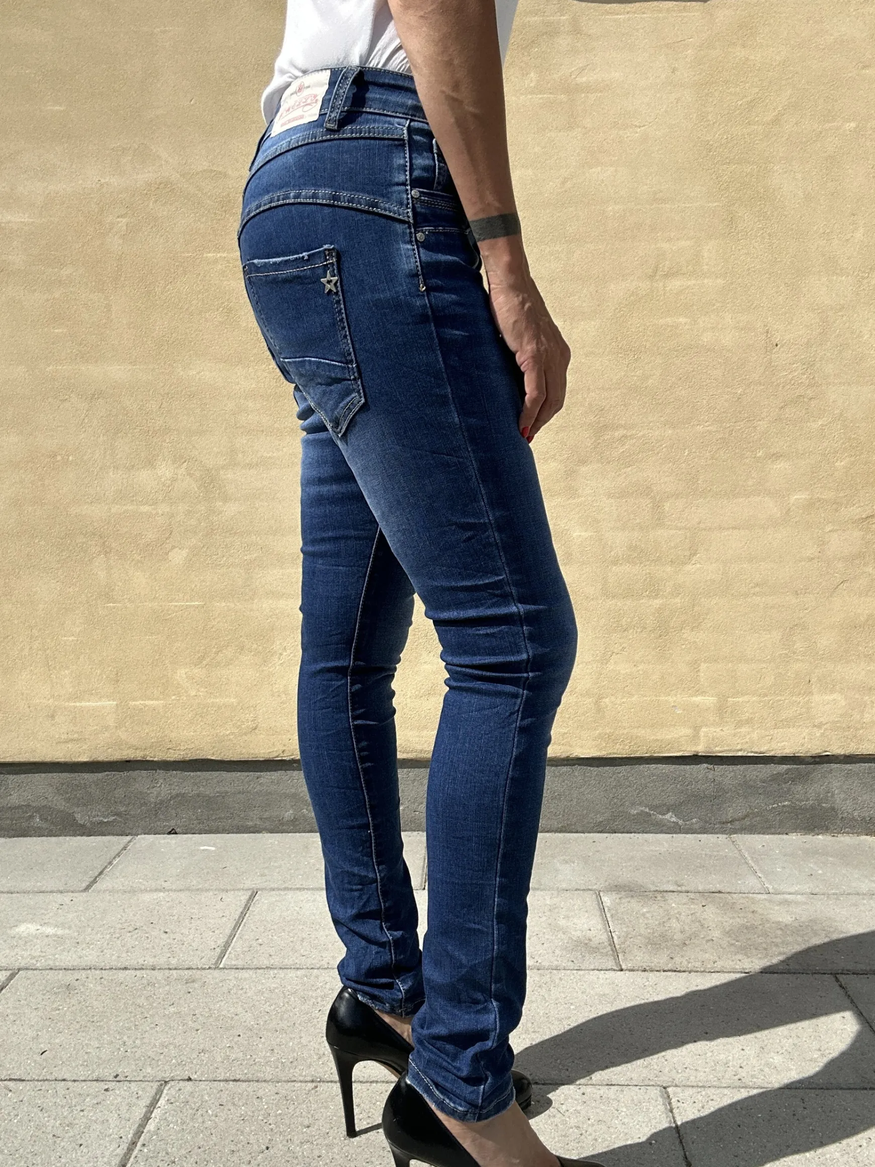 jewelly_jeans__mid_blue_1.webp Best Sale Jewelly jeans 22249 Mid Blue