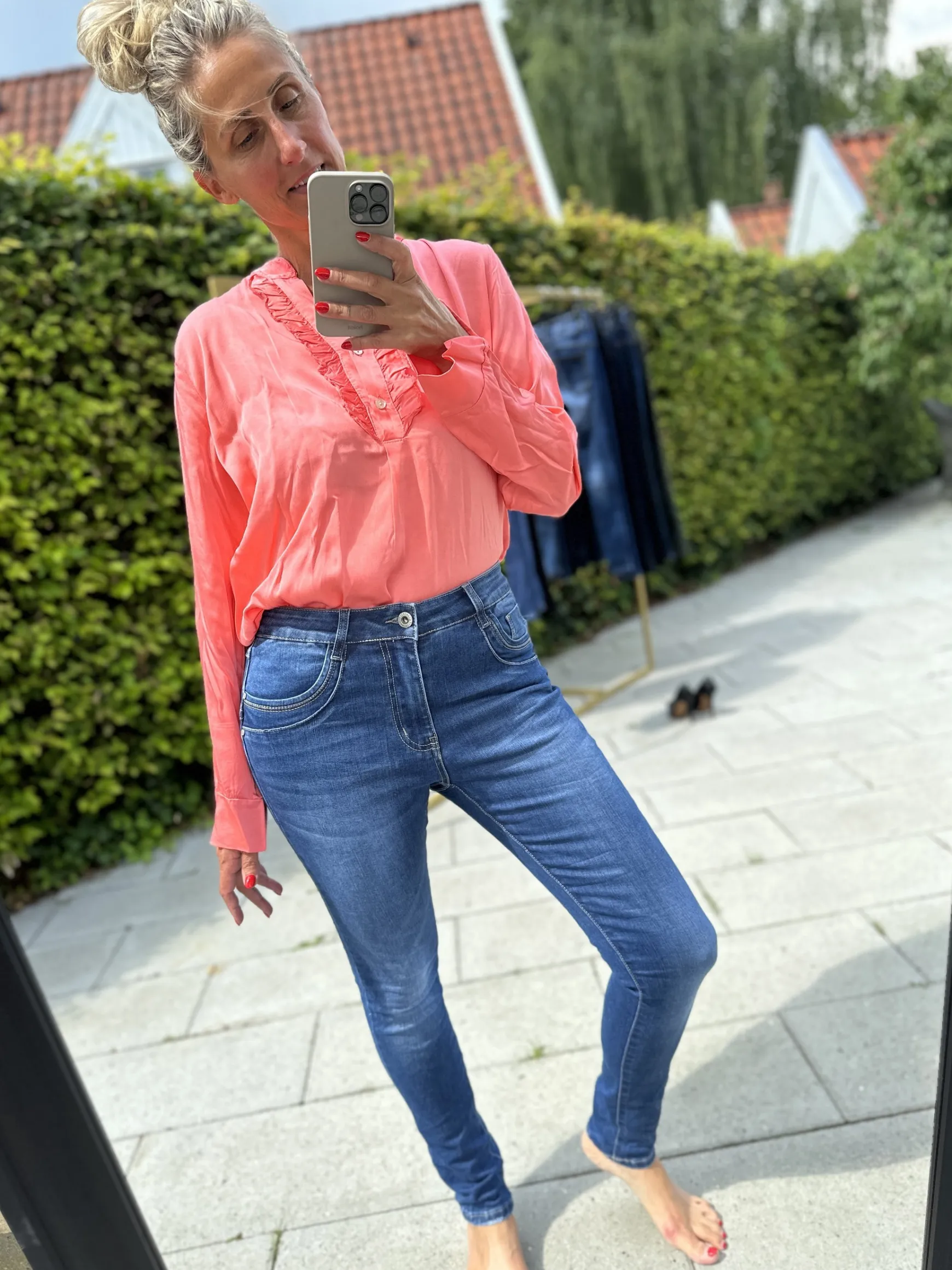 jewelly_jeans__mid_blue_4-1.webp Shop Jewelly jeans 22194 Mid Blue