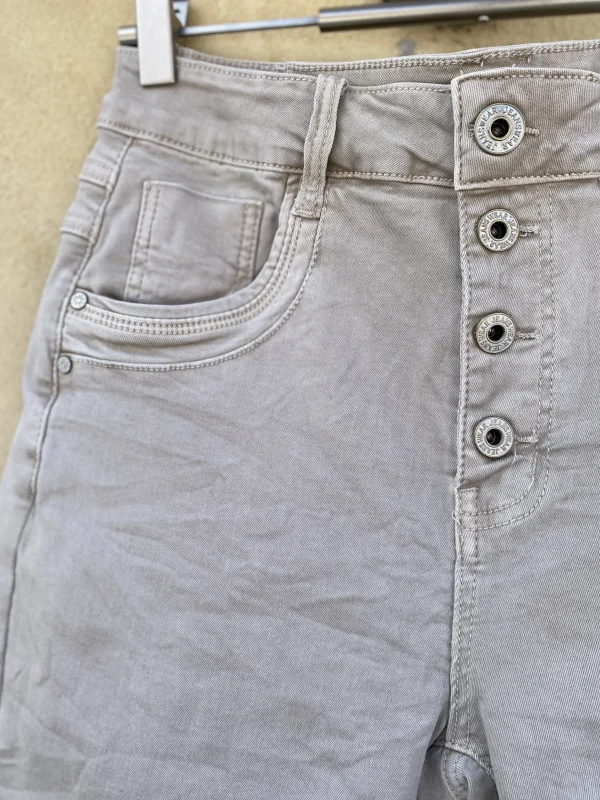 Sale Karostar Ks 6083-14 Shorts Beige