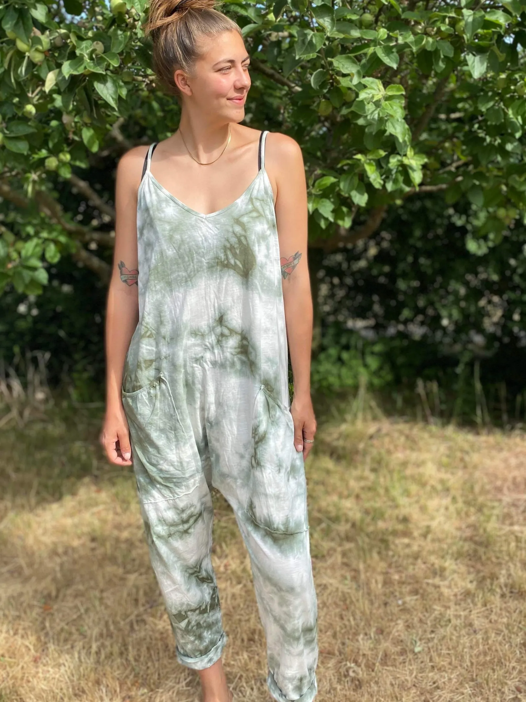 nandi_trouser_suit_army_0.webp Best Qnuz Nandi Trouser Suit Army