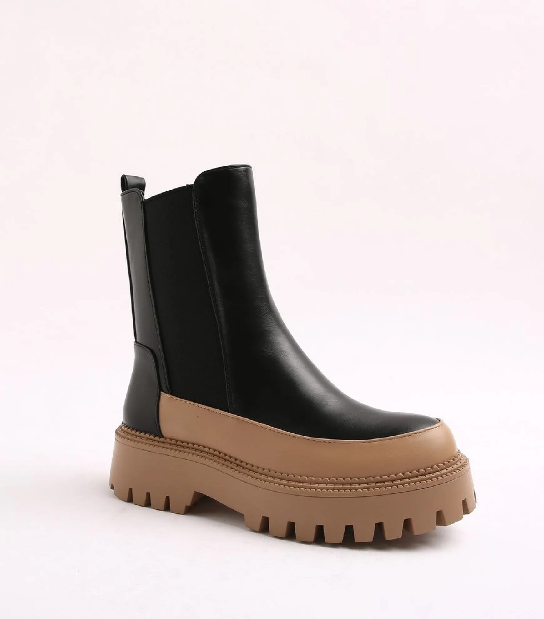stovle_blackcamel_1.webp Hot * 68123 Stovle Black/Camel