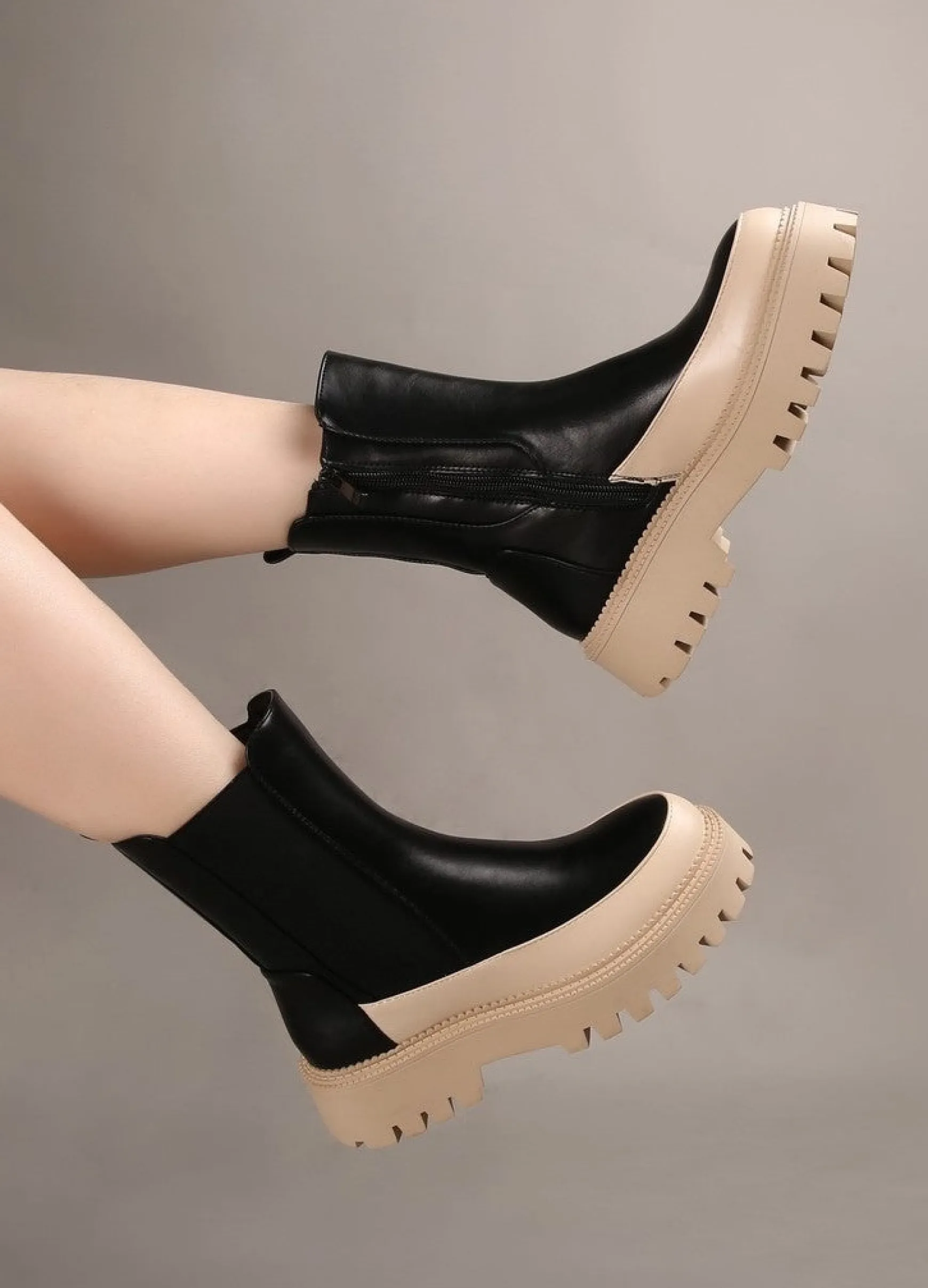 stovle_blackcreme_0.webp Cheap * 68123 Stovle Black/Creme