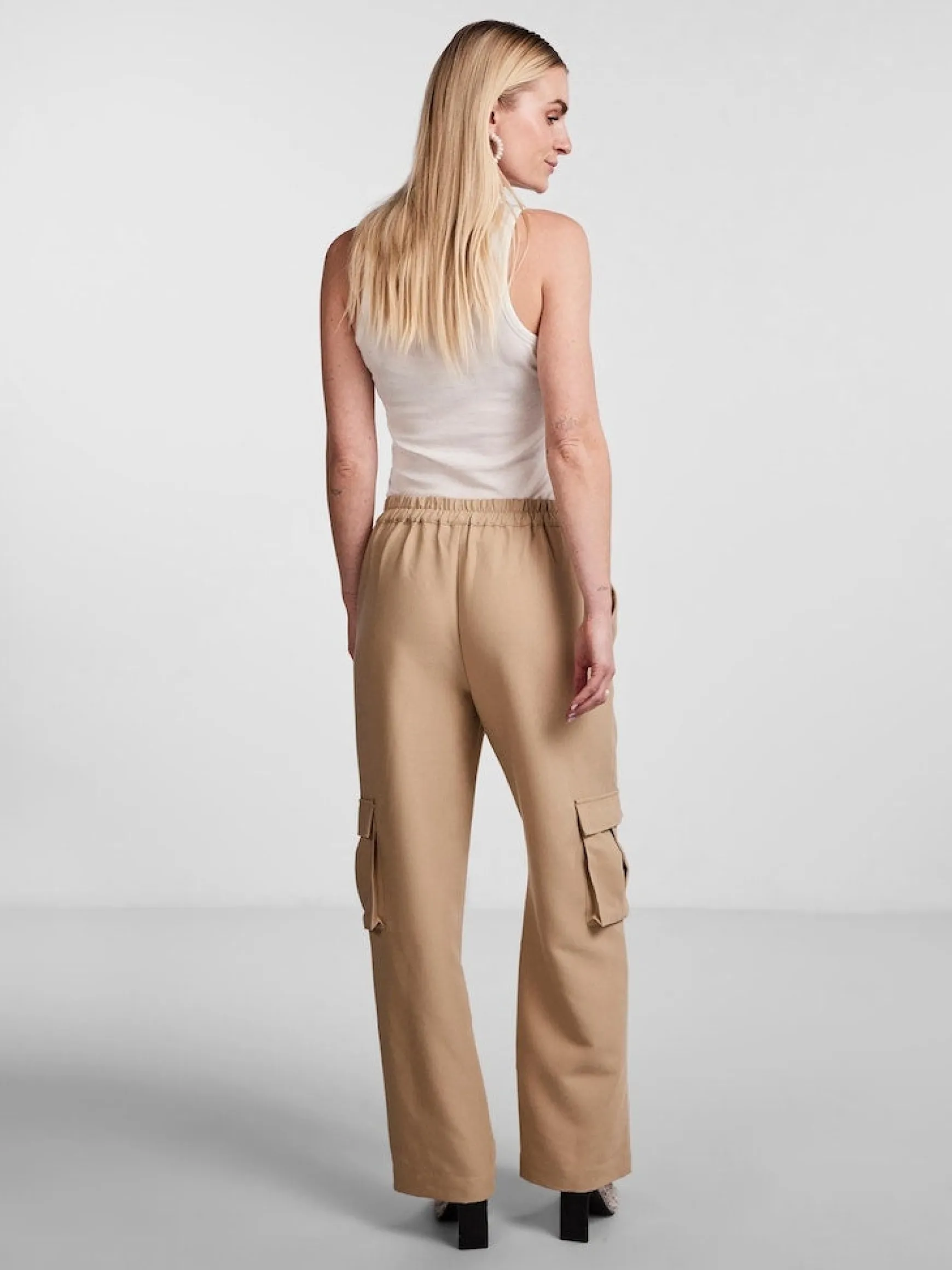 yas_recco_mw_ankle_pant_s_3.webp Store YAS Recco Mw Ankle Pant Sand